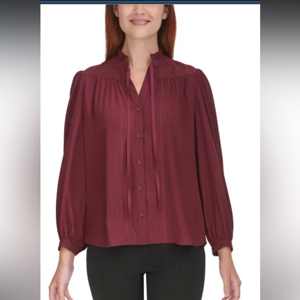 DNKY Elegant woman’s Lurex Burgundy Blouse with silver streak Size Med NWOT